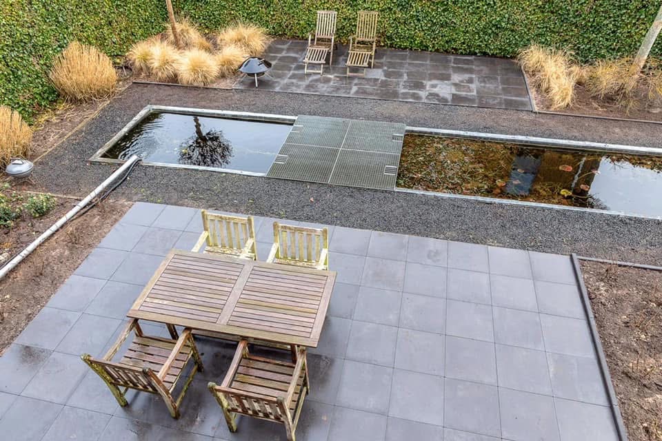 Oude tegels vervangen door nieuwe Tegels